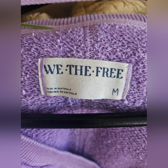 NWOT We The Free Venice V-Neck Sweatshirt In Lavender - Picture 7 of 12